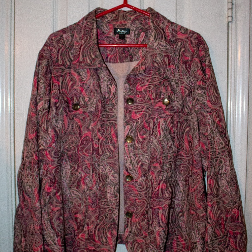Pink and gray paisley print jacket